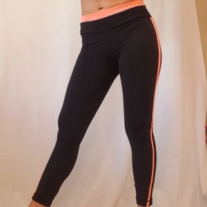 Lululemon Black/Coral Running Legging 8 EUC